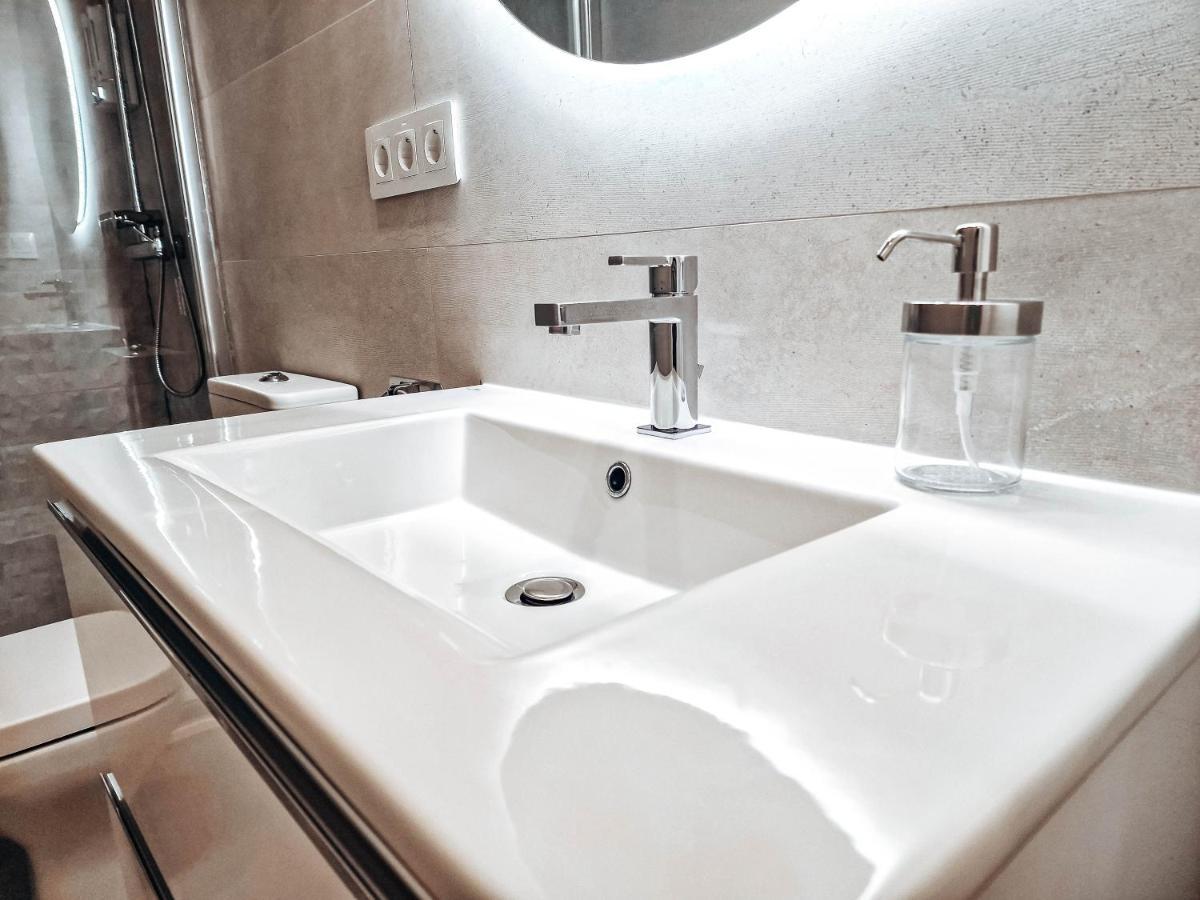 Apartamento Tiendas 8 Almería Extérieur photo